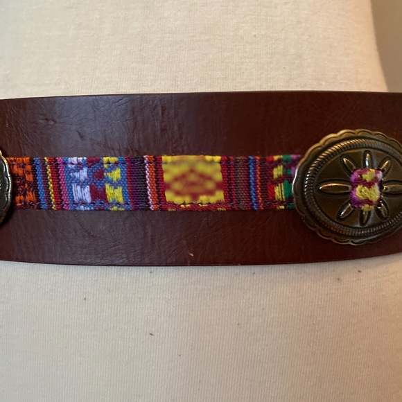 Anthropologie Accessories - South Western Leather Stretch Waist Belt Small